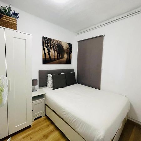 Beach Apartment Barca 6 Sant Adrià de Besòs Kültér fotó